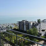 Cadet 1005 Apartamento *