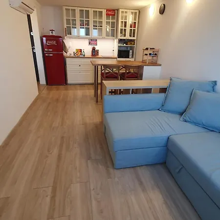 Apartment Cadet 1005