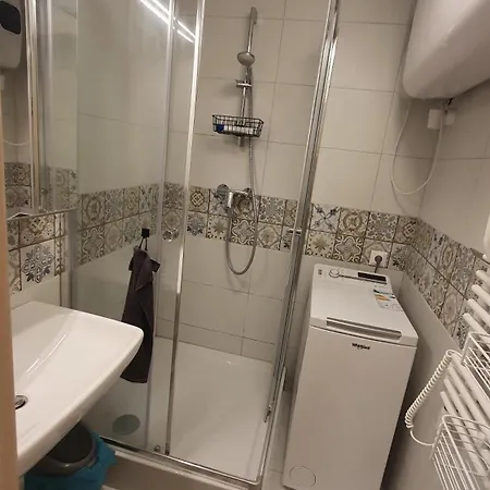 Cadet 1005 Apartment