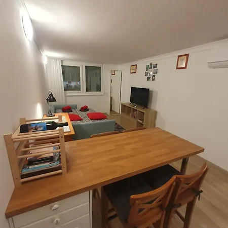 Cadet 1005 Apartment *